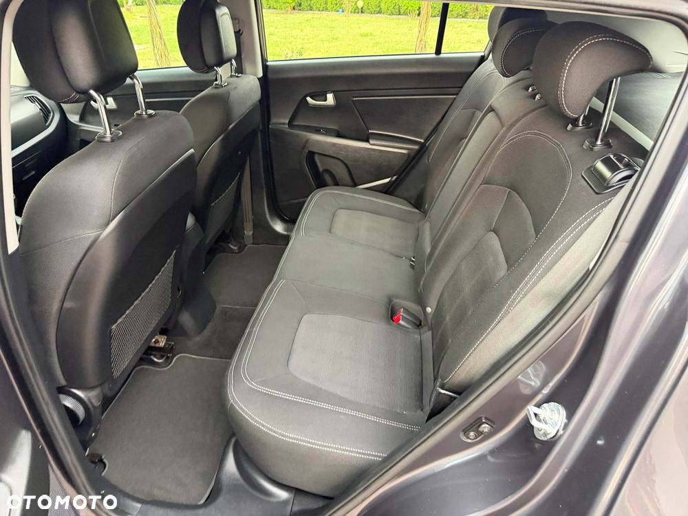 Kia Sportage 1.7 CRDI 2WD Attract - 9