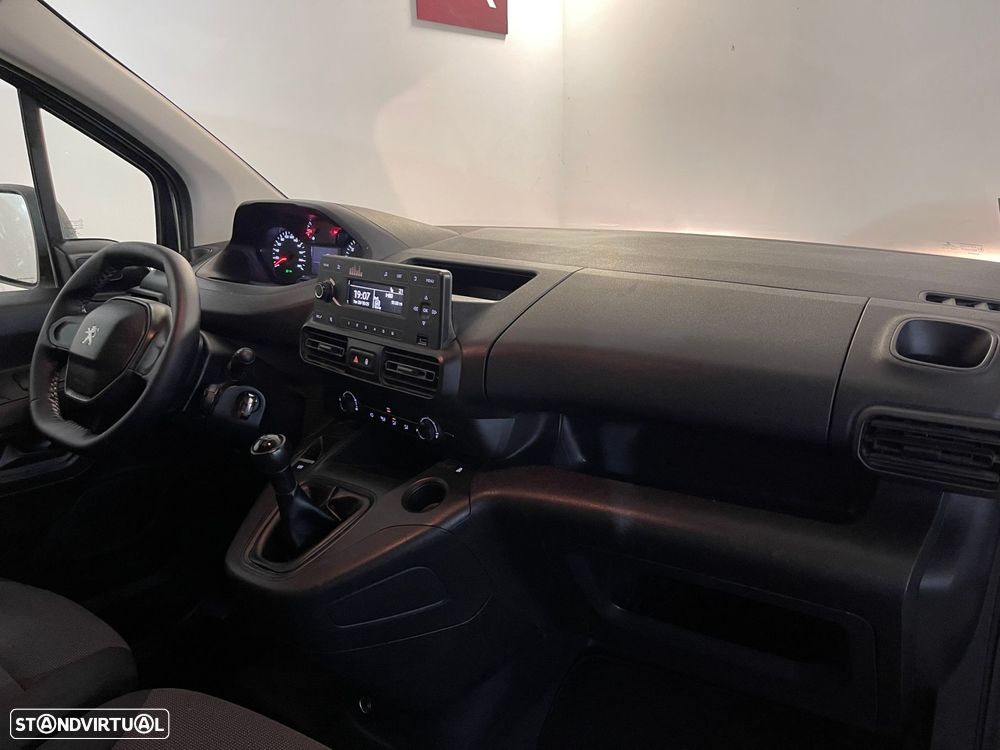 Peugeot Partner 1.5 BlueHDi Asphalt Longa - 11