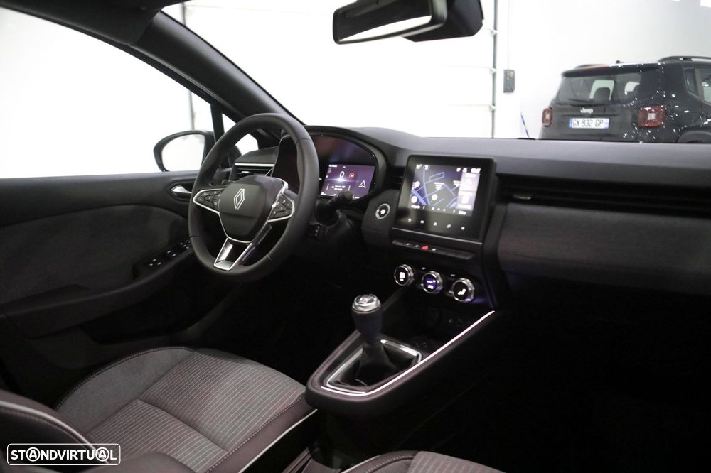 Renault Clio 1.0 TCe Techno - 31