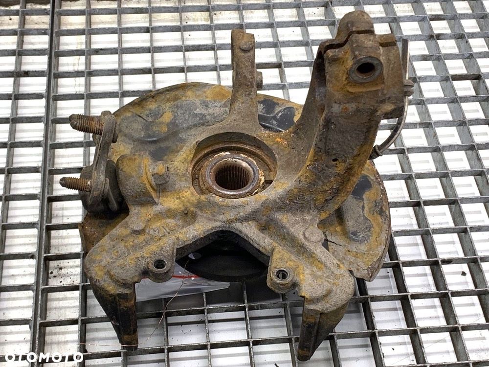 ZWROTNICA LEWY PRZÓD  SKODA FABIA III (NJ3) 2014 - 2022 1.0 55 kW [75 KM] benzyna 2014 - 2022 - 4