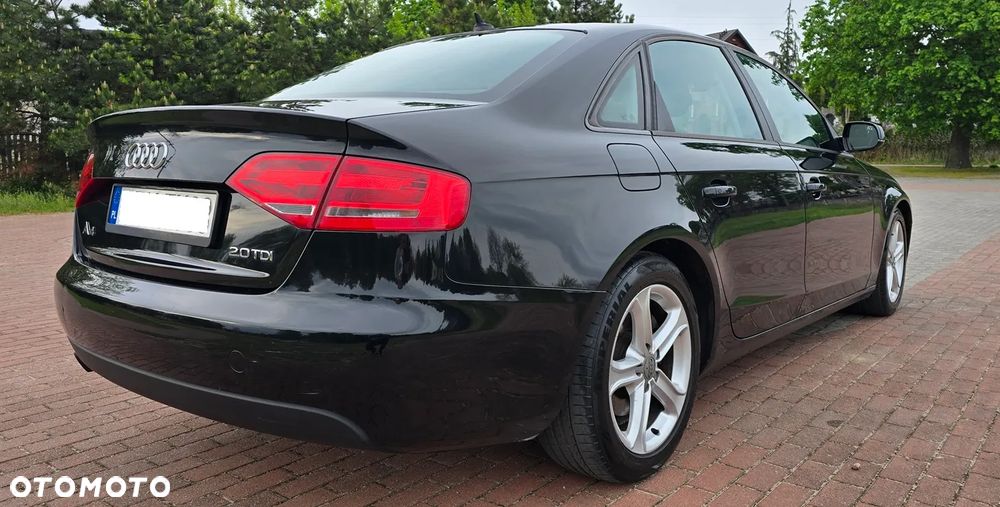 Audi A4 Limousine 2.0 TDI - 6