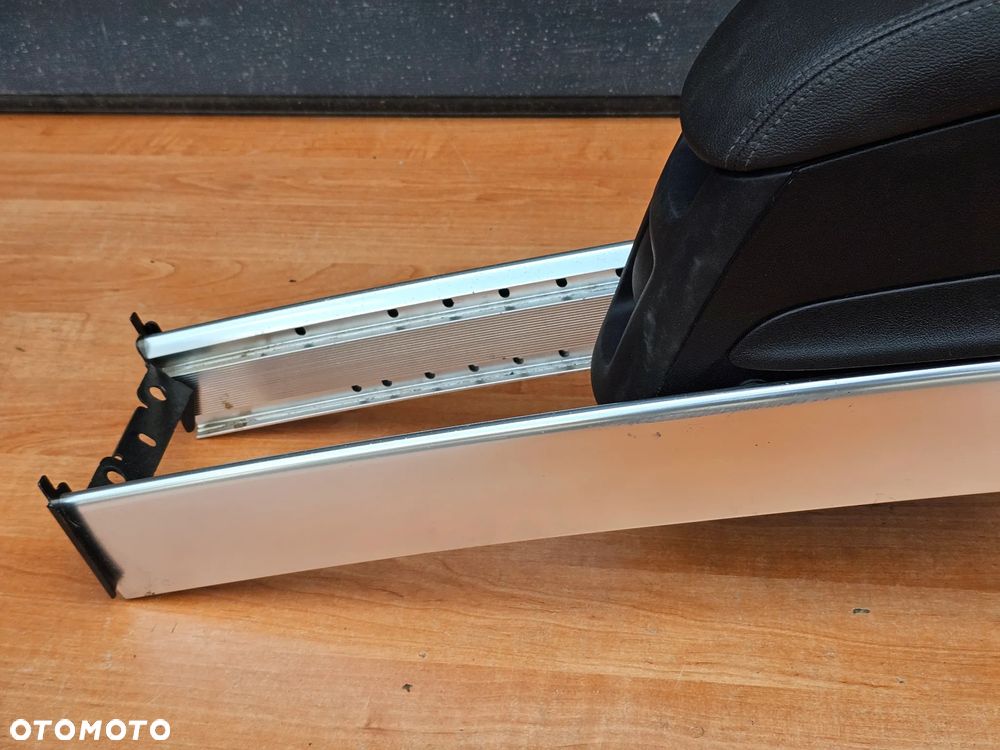 PODŁOKIETNIK SKÓRZANY SZYNA TUNEL OPEL MERIVA B EUROPA CZARNA - 4