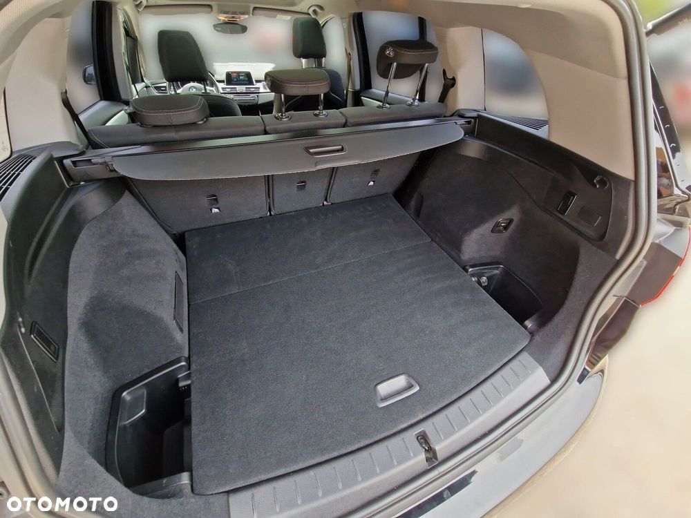 BMW Seria 2 220i GT Advantage sport - 13