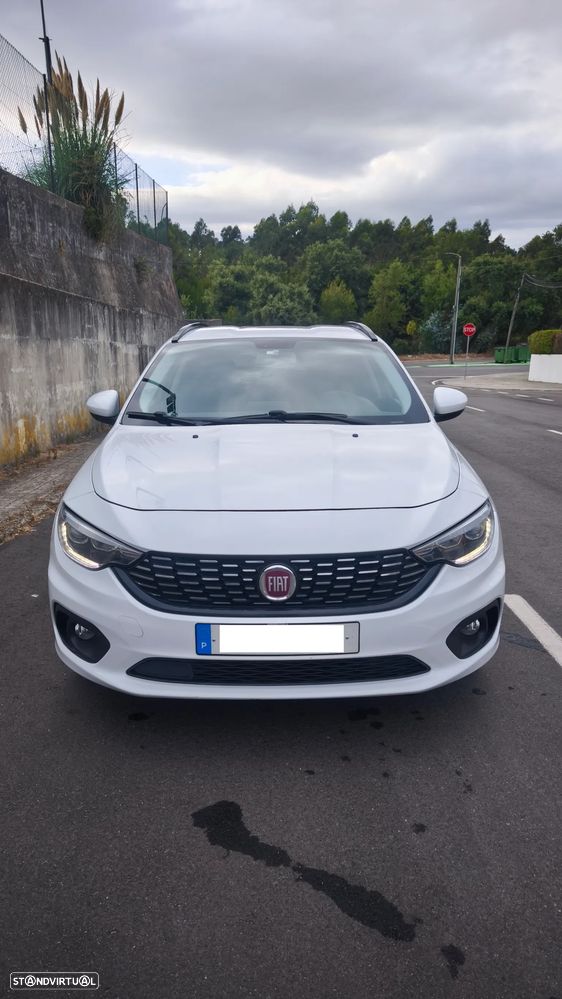 Fiat Tipo Station Wagon 1.6 M-Jet Lounge Tech - 1