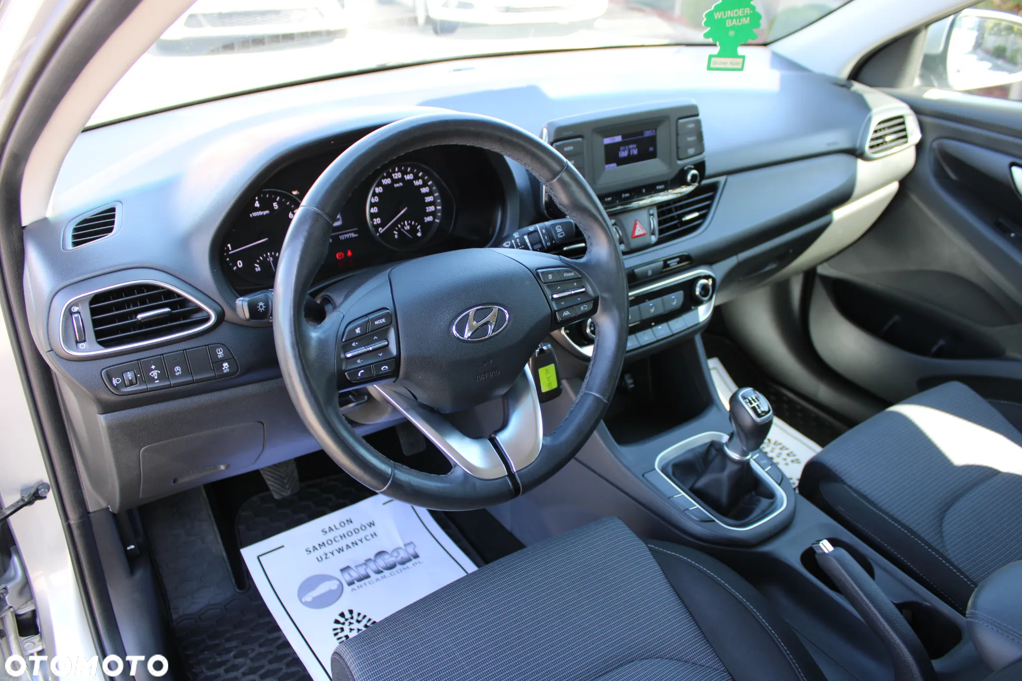 Hyundai i30 1.5 DPI Classic + - 20