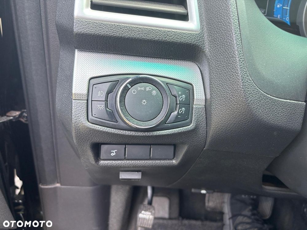 Ford Explorer - 20