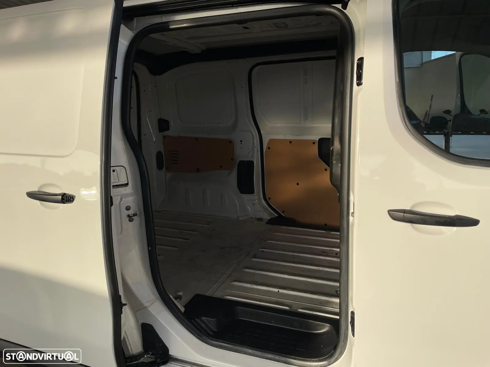 Toyota Proace 1.6 D-ID l1 - 24