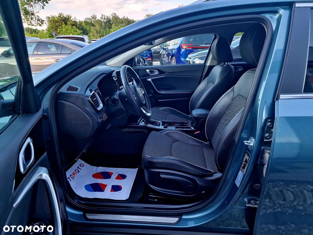 Kia XCeed 1.6 GDI PHEV L DCT - 17