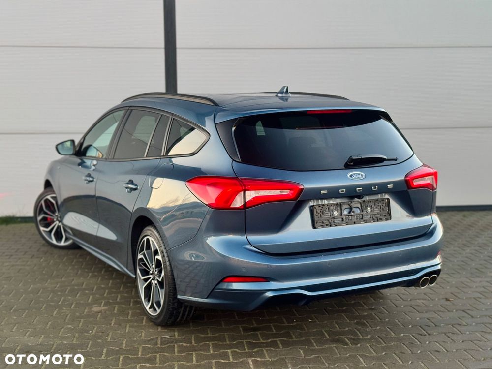 Ford Focus 1.5 EcoBoost ST-Line - 15