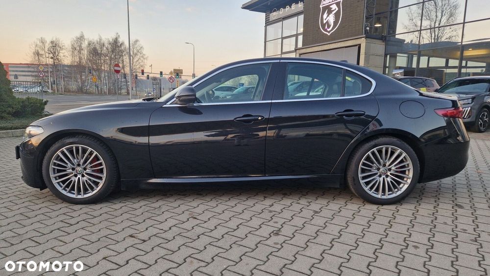 Alfa Romeo Giulia 2.2 D Turbo Super - 8