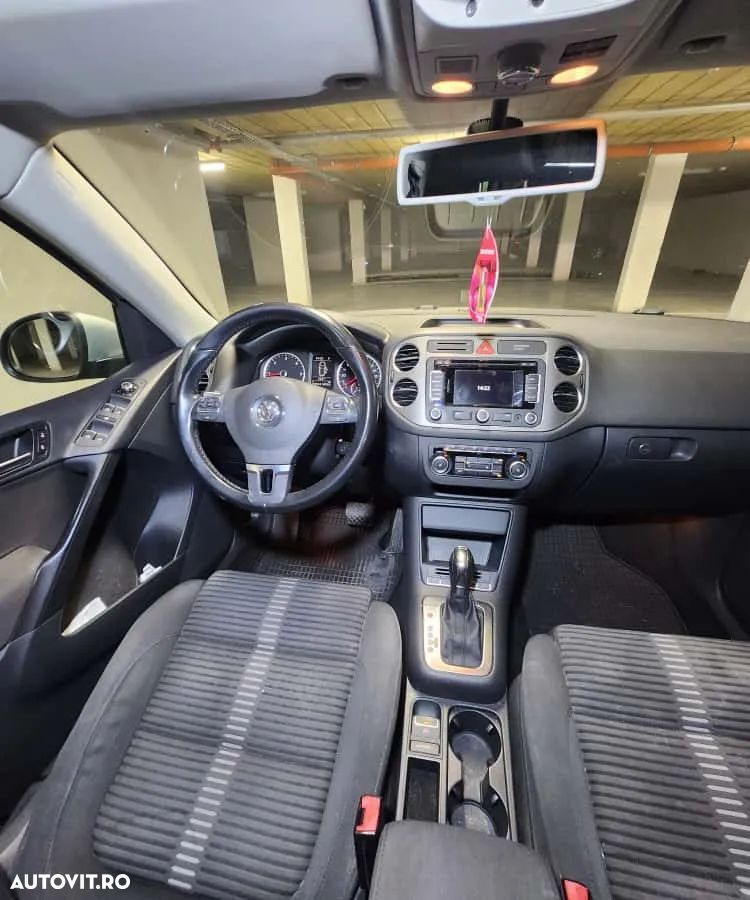Volkswagen Tiguan - 9