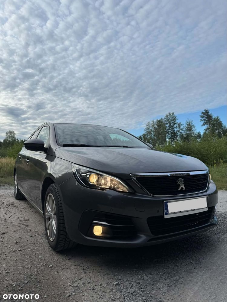Peugeot 308 - 4