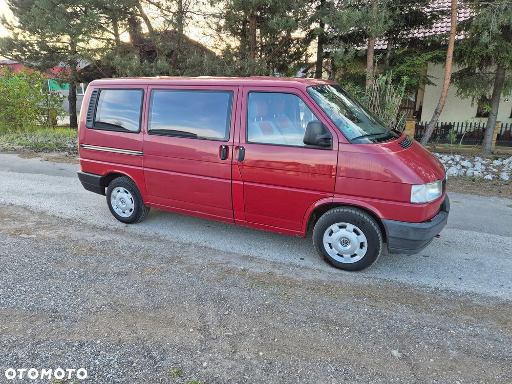 Volkswagen Multivan Standard - 8