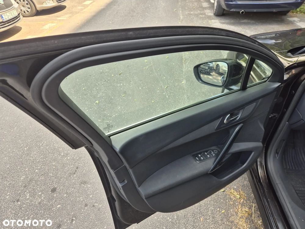 Peugeot 508 1.6 T Active - 23