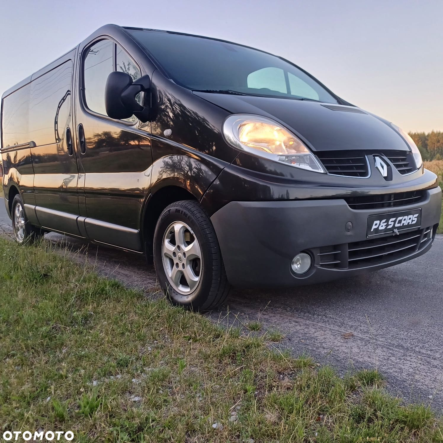 Renault Trafic - 2