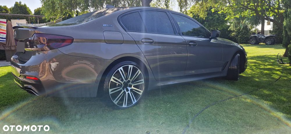 BMW Seria 5 530i xDrive M Sport sport - 18