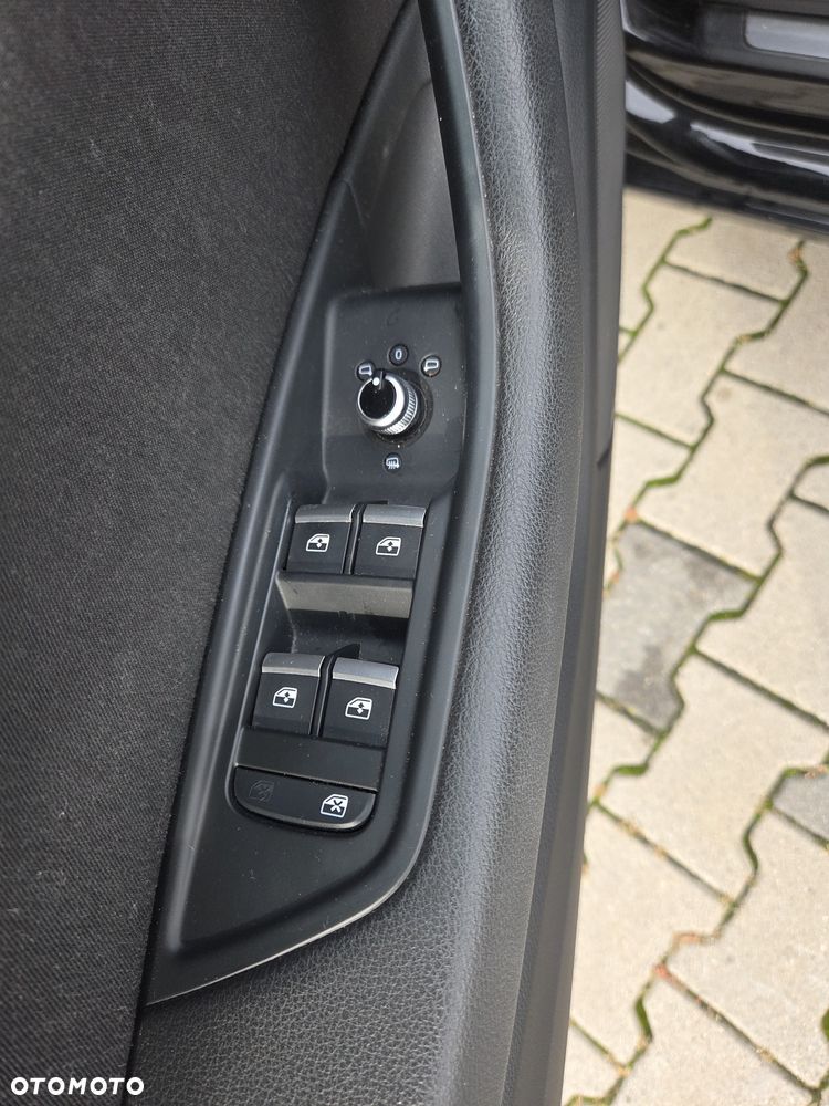 Audi A4 Avant - 10