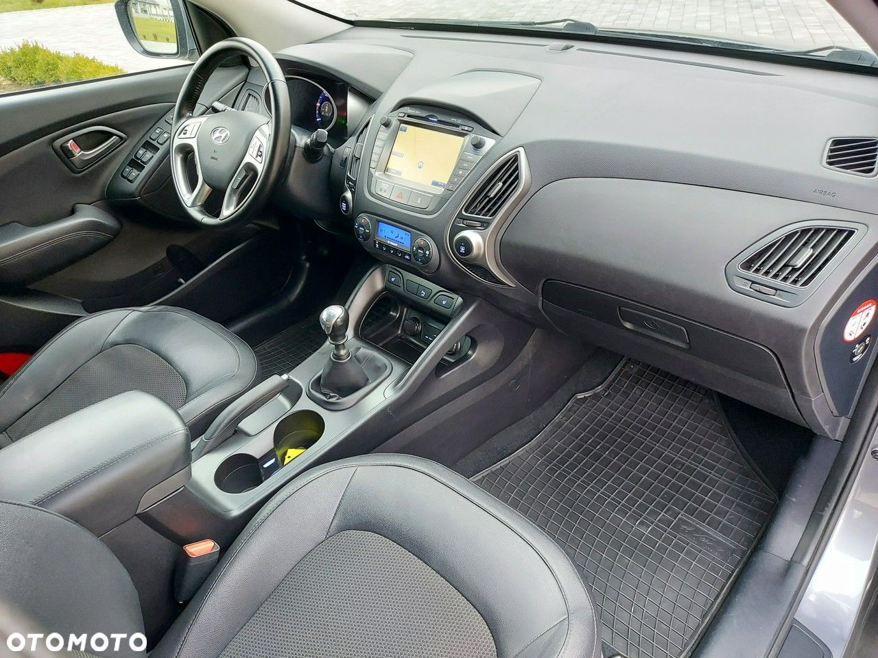 Hyundai ix35 - 12