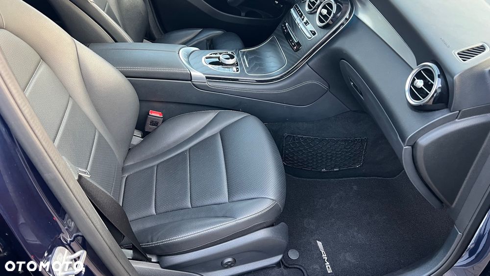 Mercedes-Benz GLC - 15