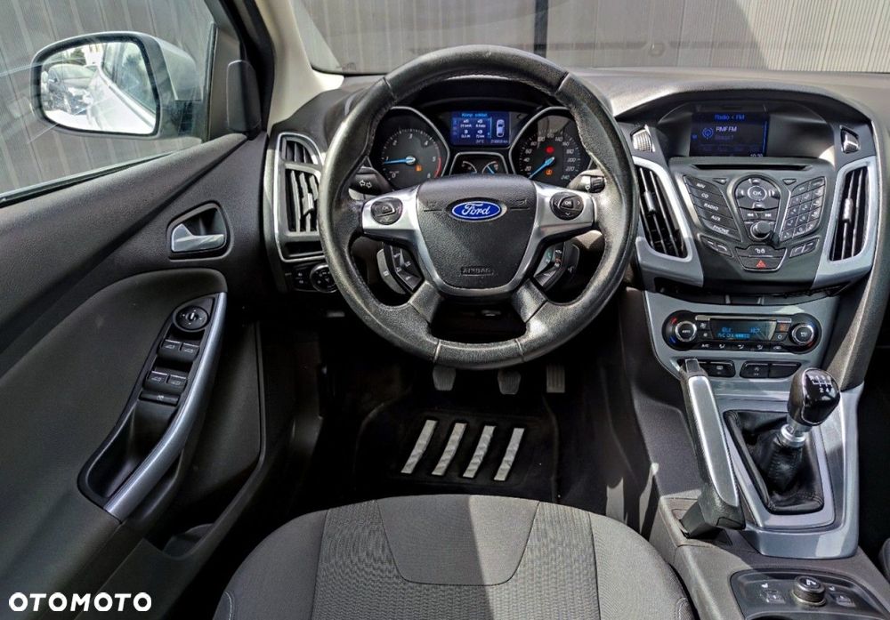 Ford Focus 1.6 TDCi DPF Start-Stopp-System Titanium - 16