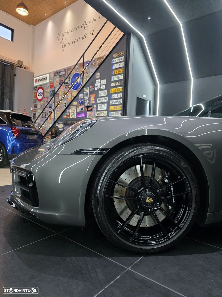 Porsche 911 (992) Carrera 4 GTS PDK - 7