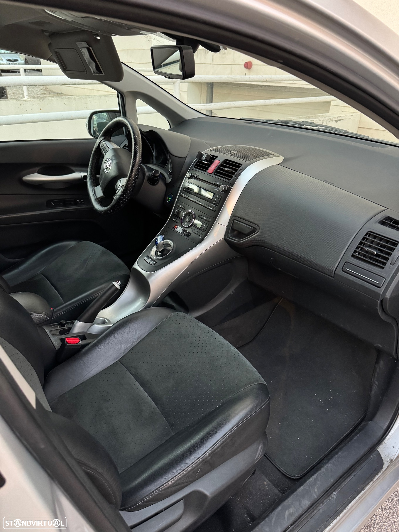 Toyota Auris 1.8 HSD Comfort - 8