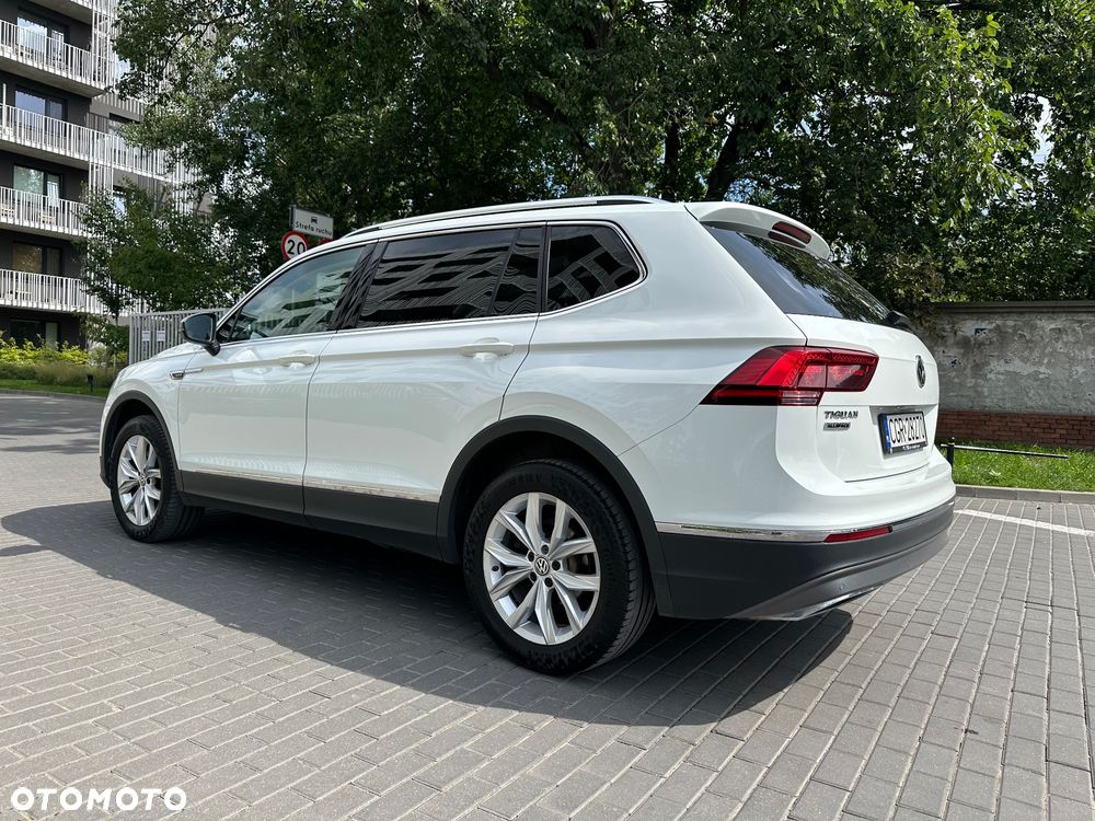 Volkswagen Tiguan 2.0 TDI SCR 4Mot Elegance DSG - 4