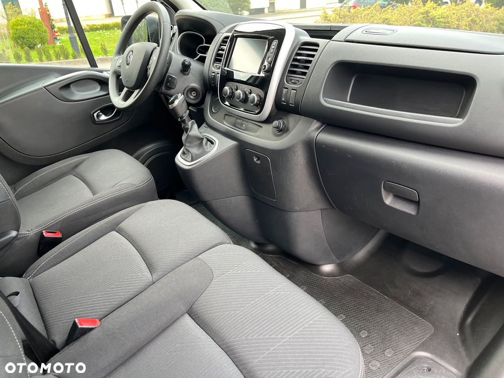 Renault Trafic - 11