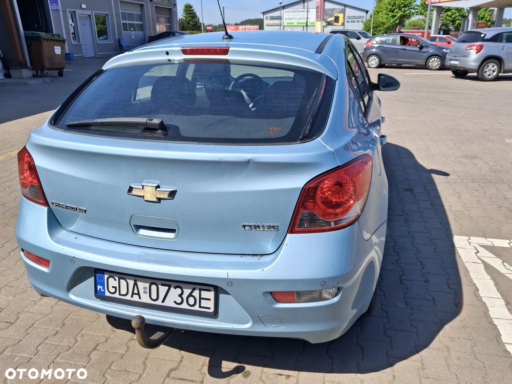 Chevrolet Cruze 1.6 LS - 4