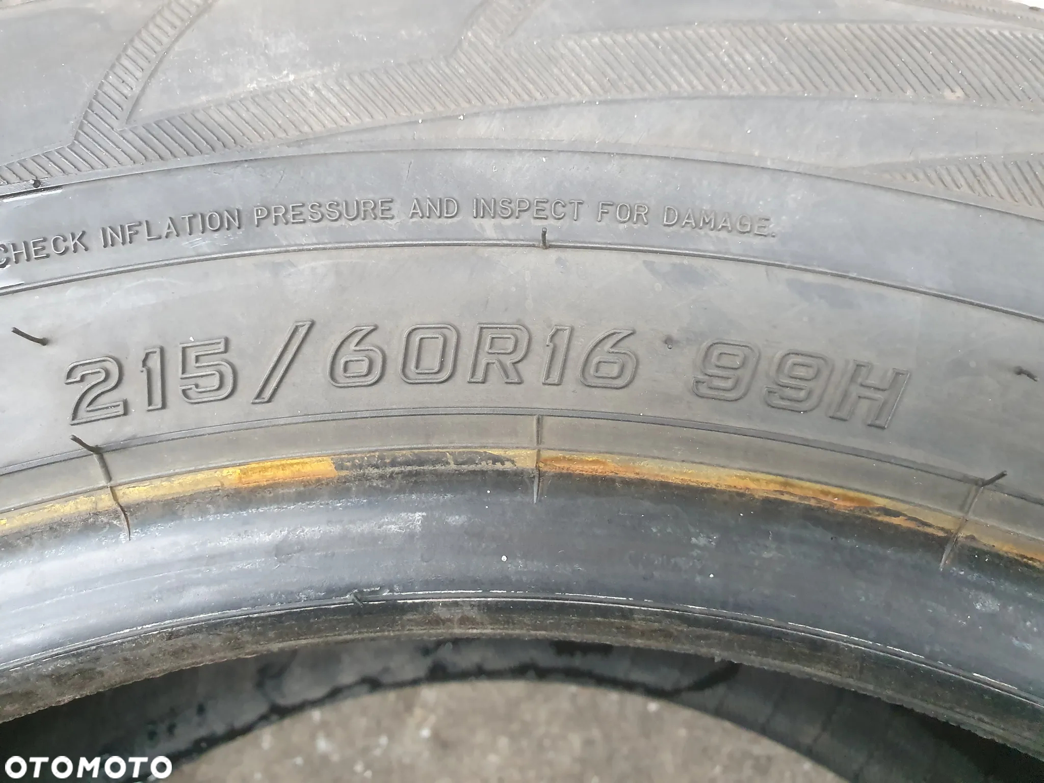OPONA FALKEN EUROWINTER HS501 215/60 R16 2021r 8mm - 3