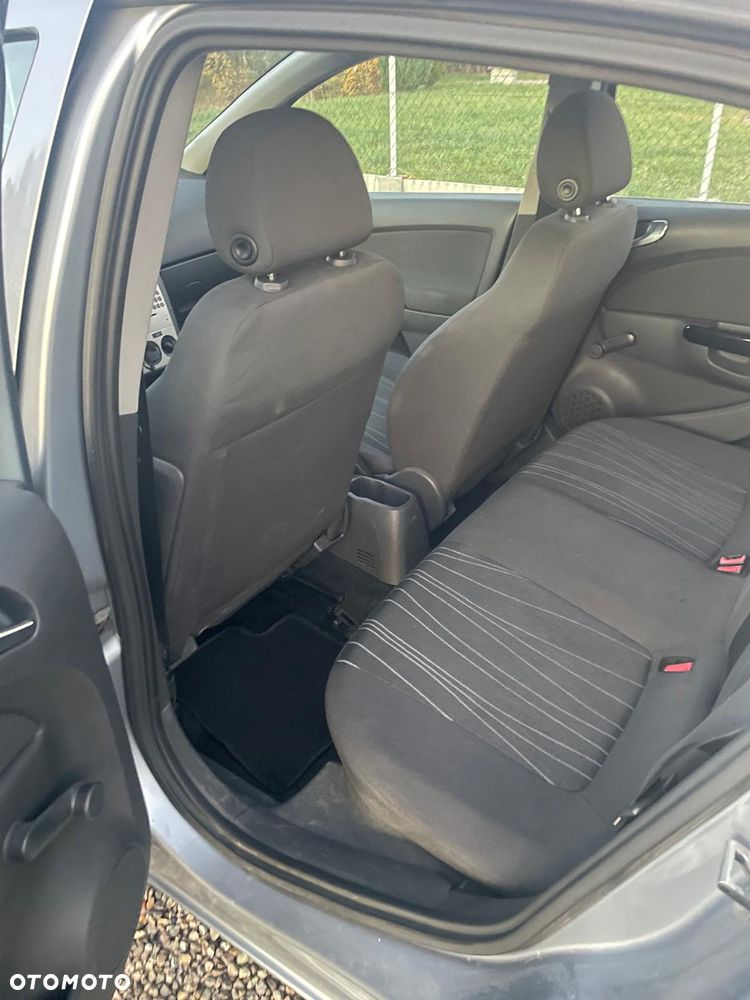 Opel Corsa - 9