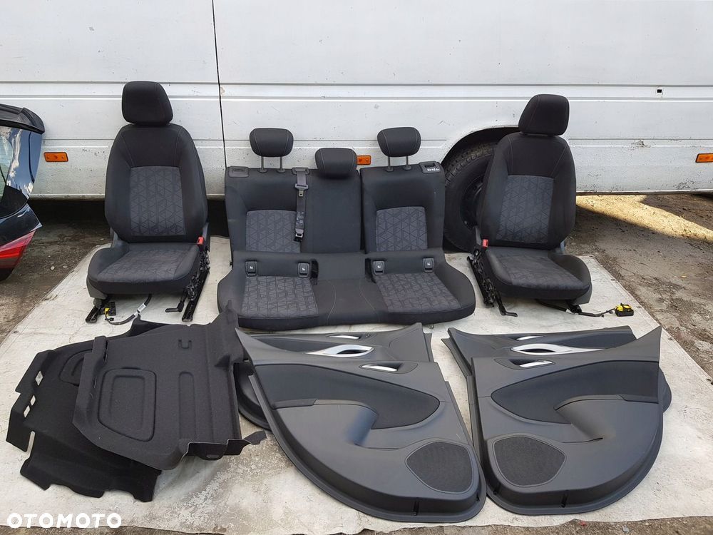 fotel tapicerka Opel Astra K - 2