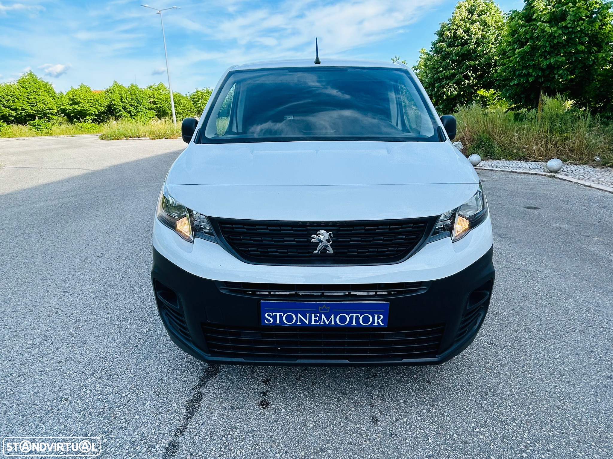 Peugeot Partner 1.5 longa IVA DEDUTÍVEL - 4
