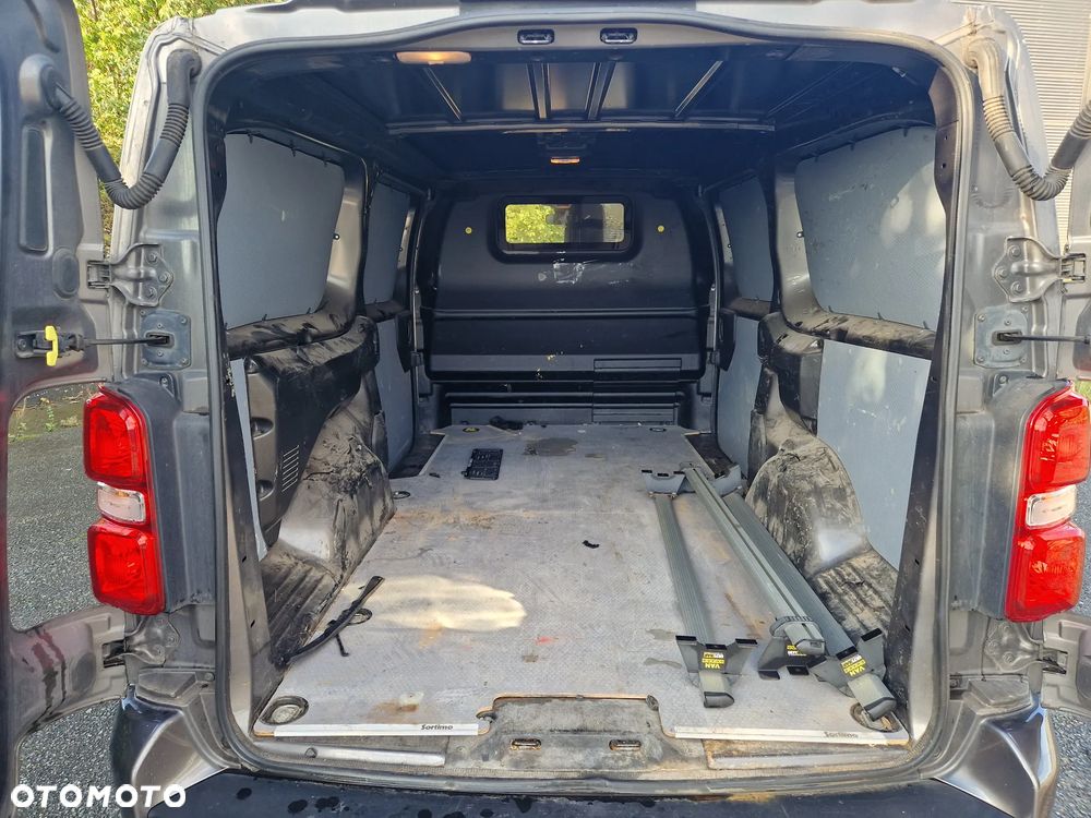 Toyota PROACE EXTRA LONG - 15