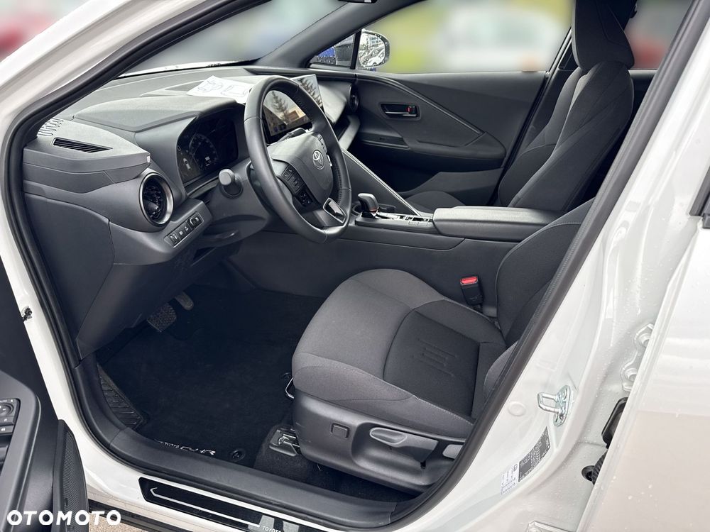 Toyota C-HR - 10