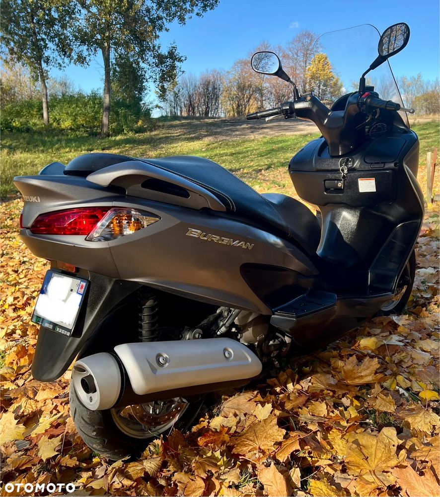 Suzuki Burgman - 5