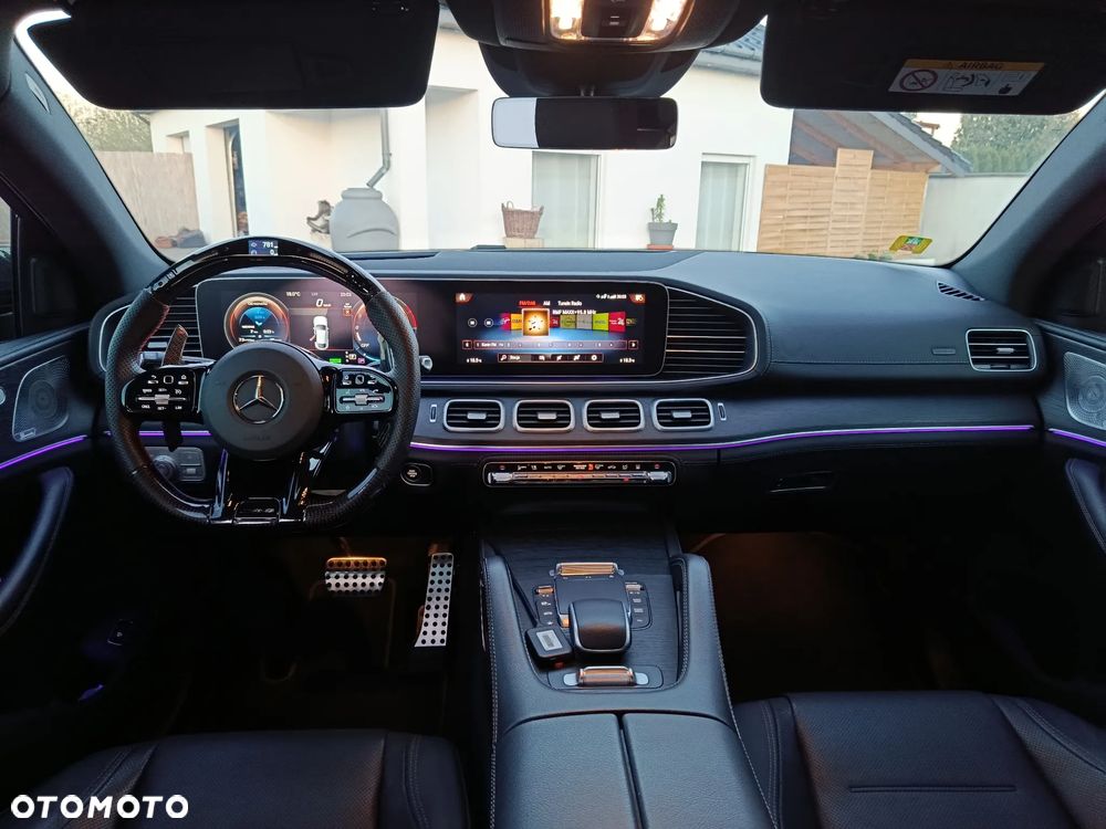 Mercedes-Benz GLE - 12