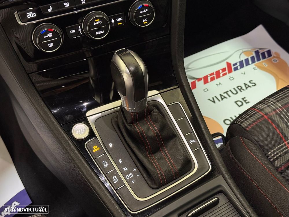 VW Golf 2.0 TSi GTi DSG Performance - 37