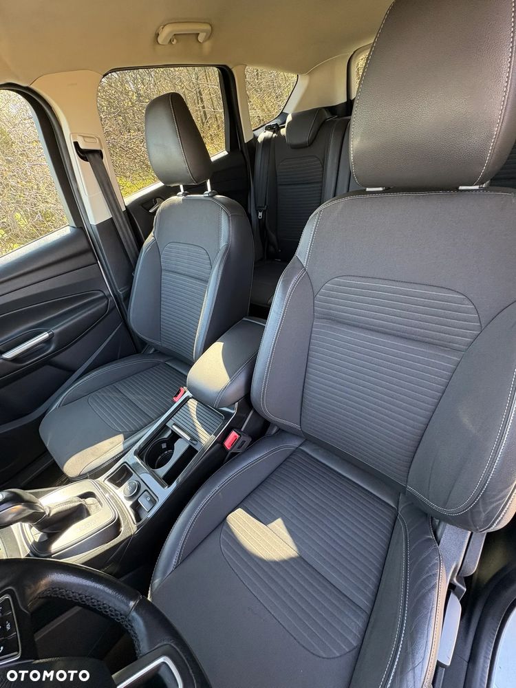 Ford Kuga 1.5 TDCi 2x4 Cool & Connect - 22