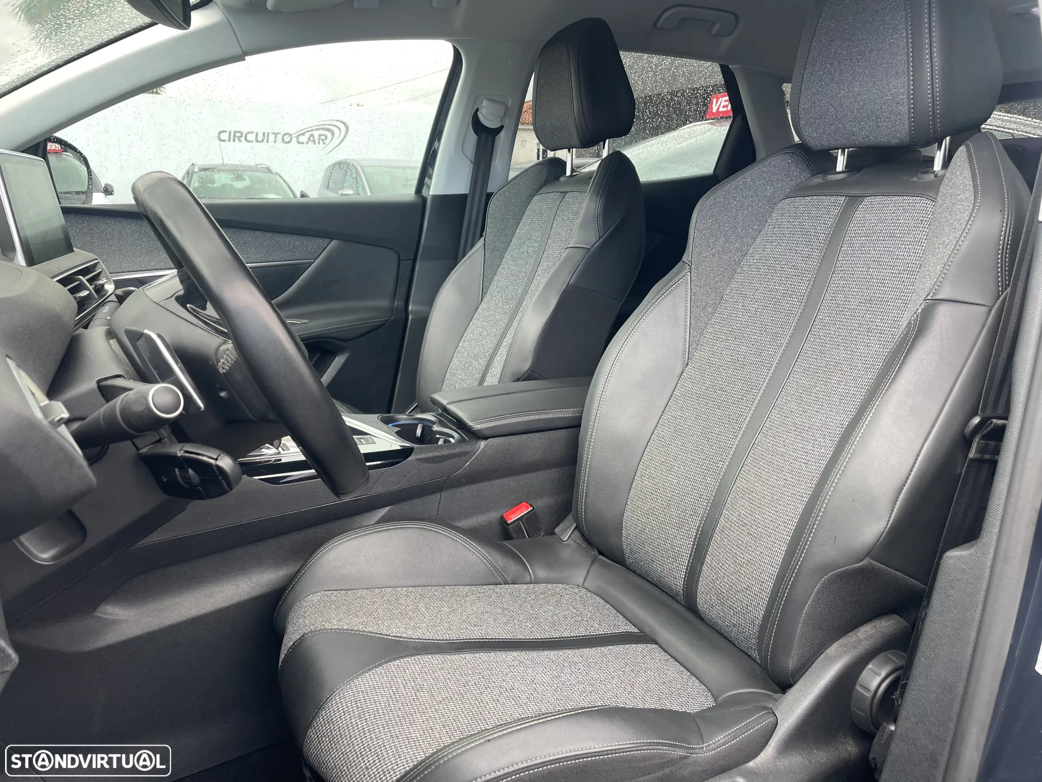 Peugeot 3008 1.2 PureTech Allure Pack EAT8 - 12