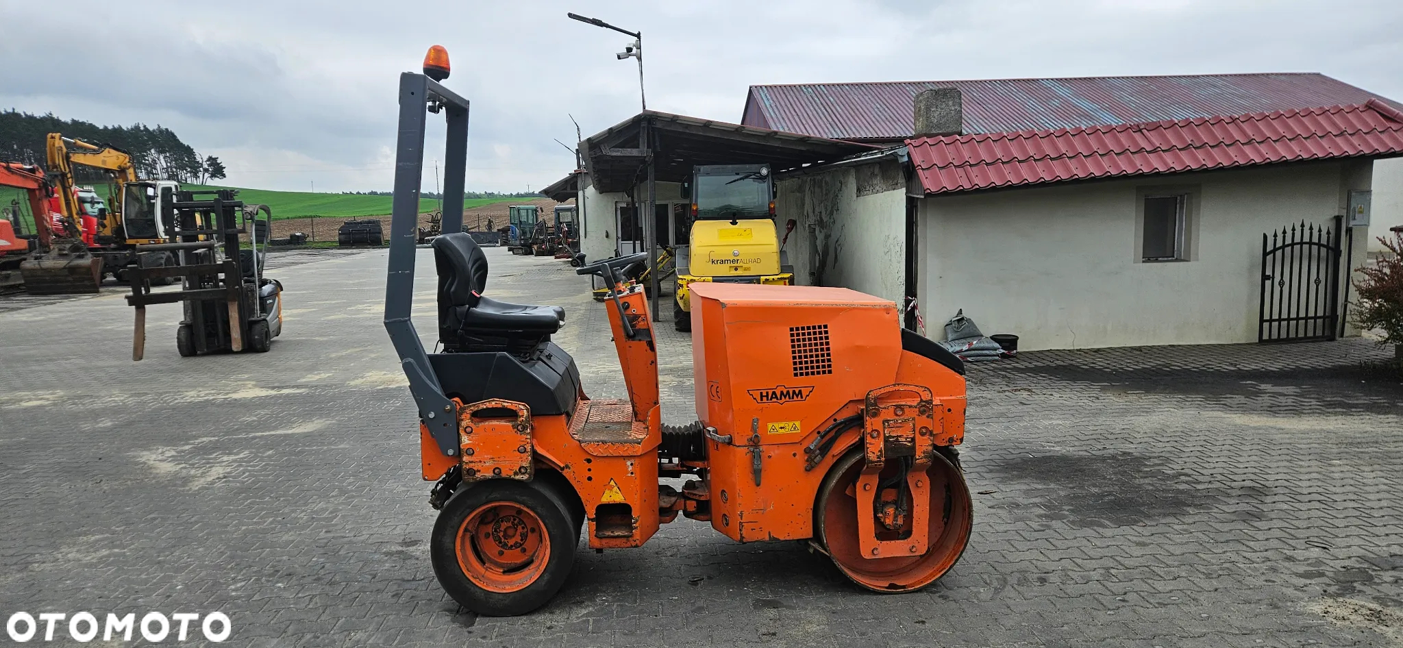 Hamm HD 10K waga 2400kg guma stal - 6