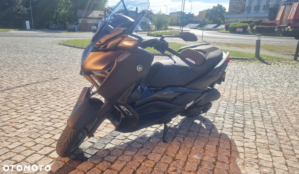 Yamaha X-max - 4