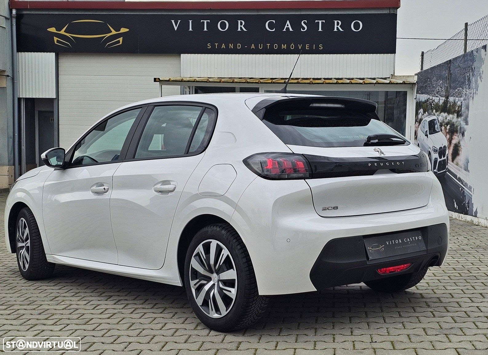 Peugeot 208 1.2 PureTech Active - 4