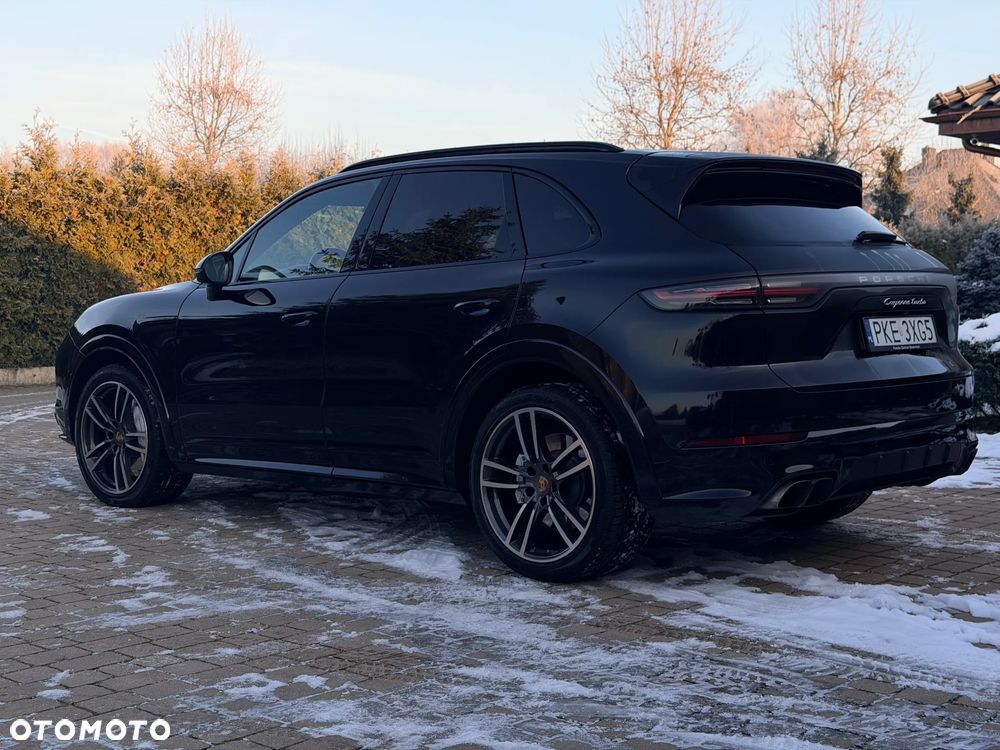 Porsche Cayenne - 7