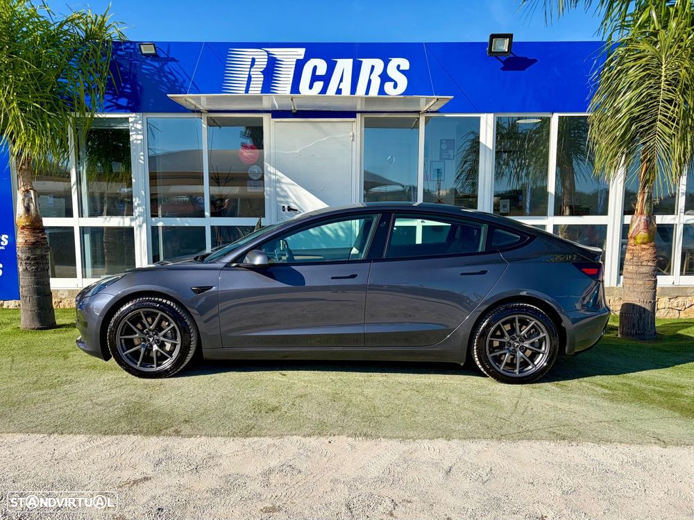 Tesla Model 3 Standard Range Plus RWD - 4
