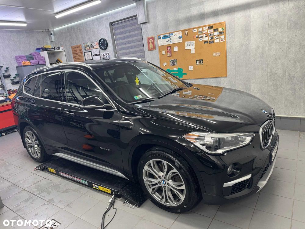 BMW X1 - 1