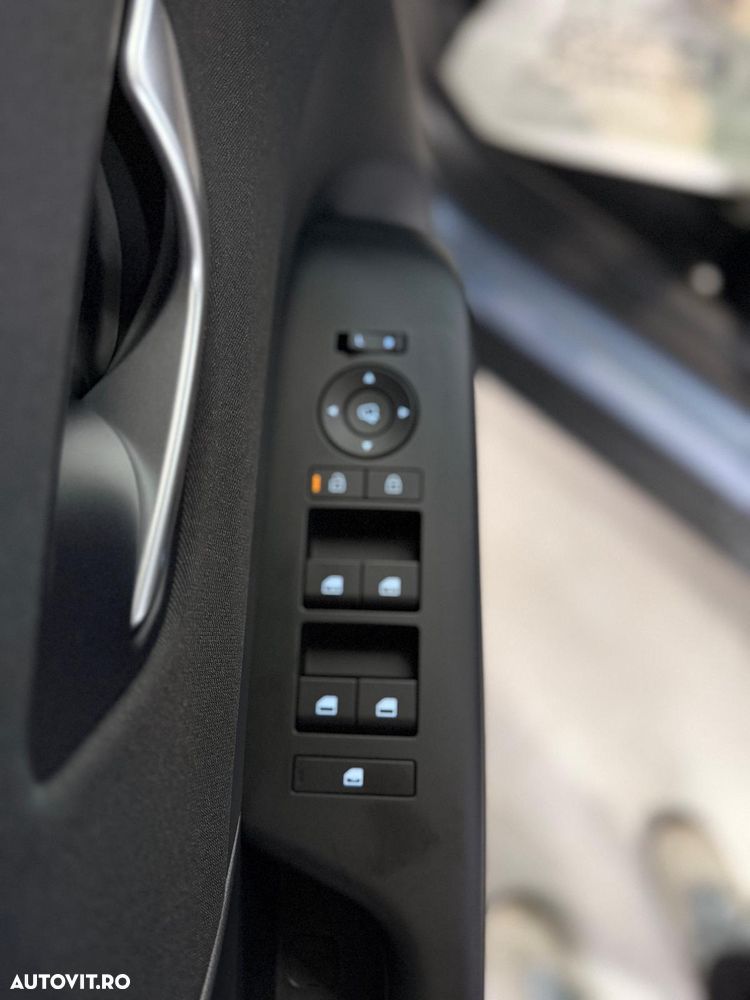 Hyundai KONA 1.6 T-GDI 138 CP 7DCT 2WD Premium+ - 14