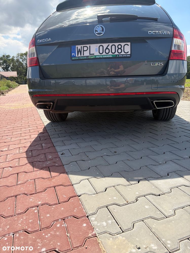 Skoda Octavia 2.0 TDI RS DSG - 6
