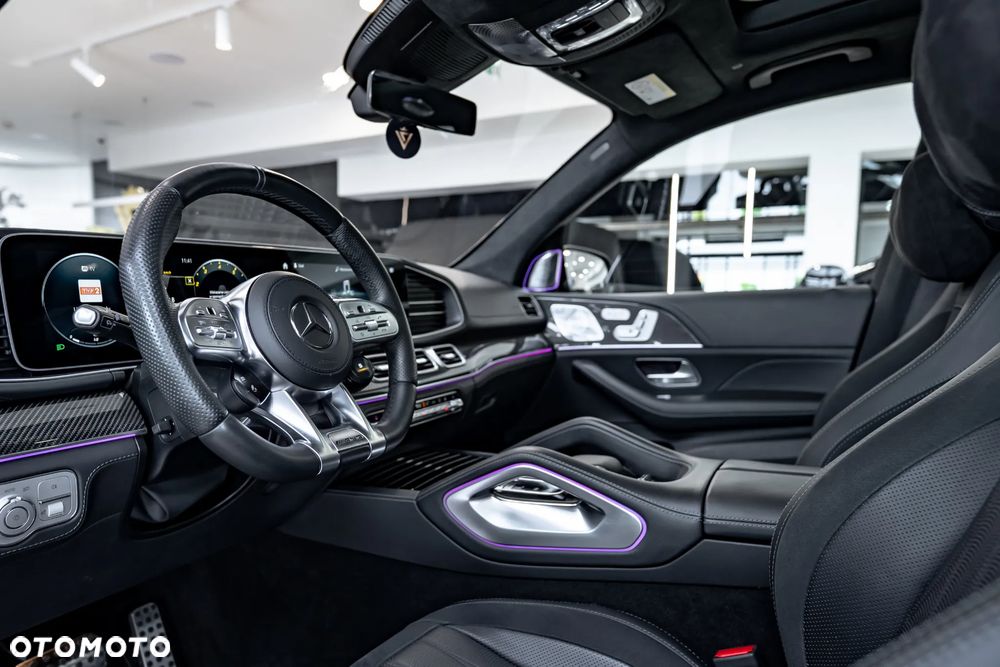 Mercedes-Benz GLS - 31