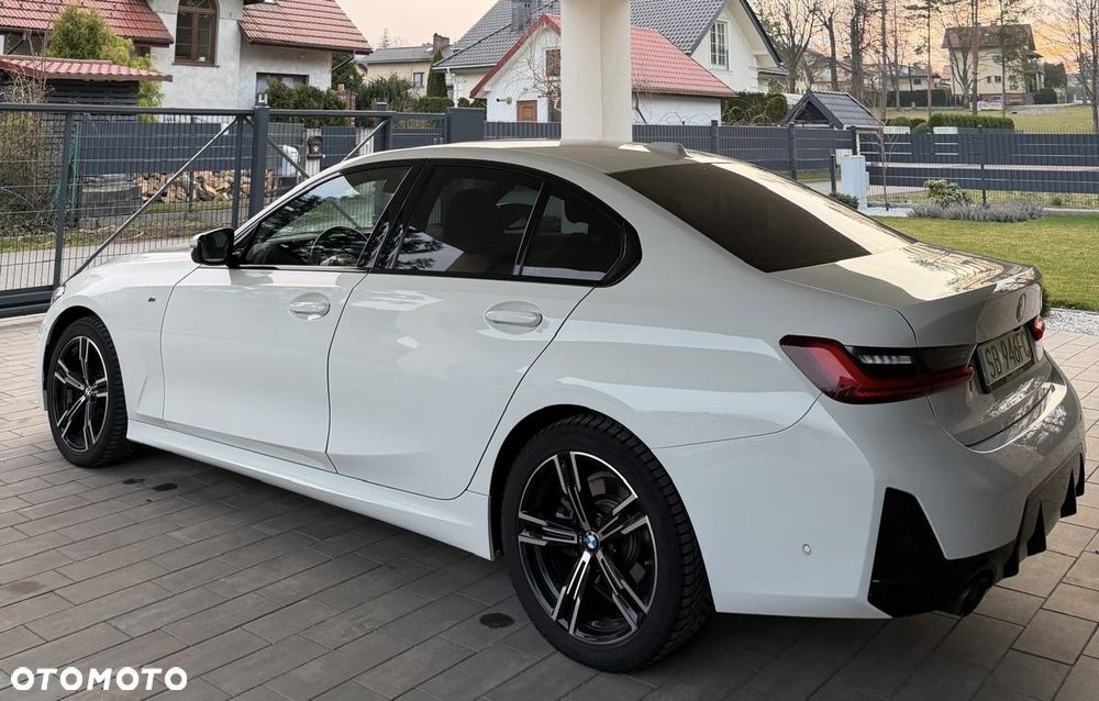 BMW Seria 3 320i M Sport - 8